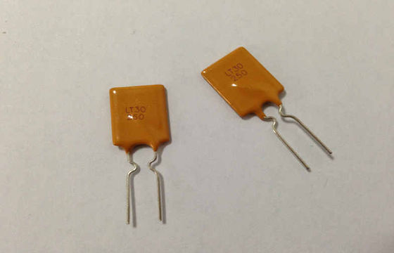 30V 2.5A PPTC Fuse Resetable