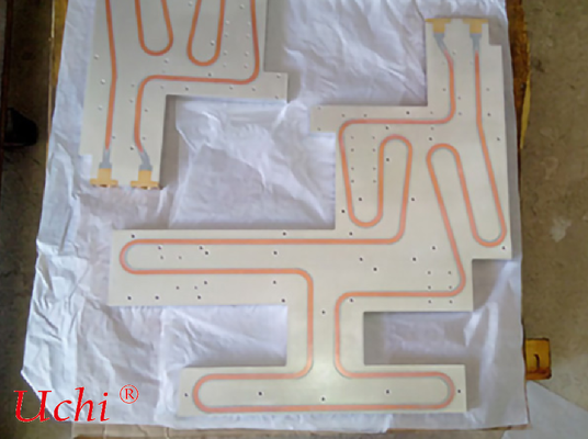 Plat dasar aluminium dengan tabung tembaga bebas oksigen tertanam Kontrol elektronik bertenaga tinggi